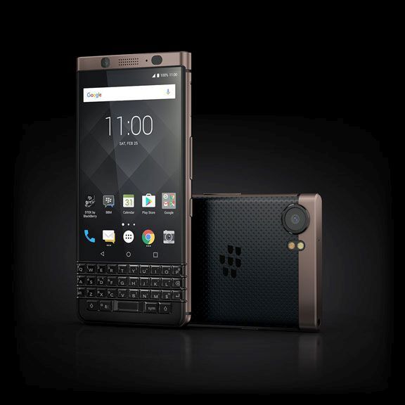 BlackBerry phiên bản màu đồng sẽ bắt đầu được bán ra vào quý I năm nay
