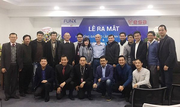 Ra mắt Hệ thống đào tạo lập trình Xschool và Học viện công nghệ TineX