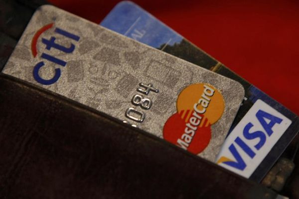 Visa sẽ áp dụng tùy chọn chữ ký cho thẻ tín dụng
