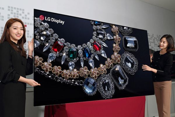 Chiếc màn hình OLED 88 inch độ phân giải 8K đầu tiên thế giới đến từ LG