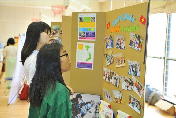 Hơn 70.000 học sinh Việt Nam hưởng ứng giờ lập trình (Hour of Code)