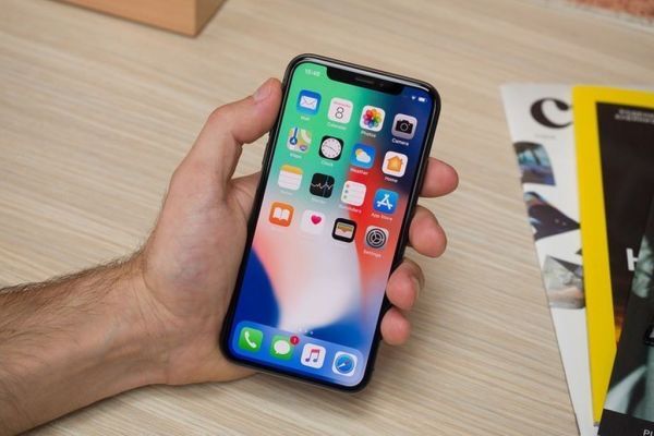 LG Display sẽ sản xuất màn hình OLED 6,5 inch cho Apple vào 2018