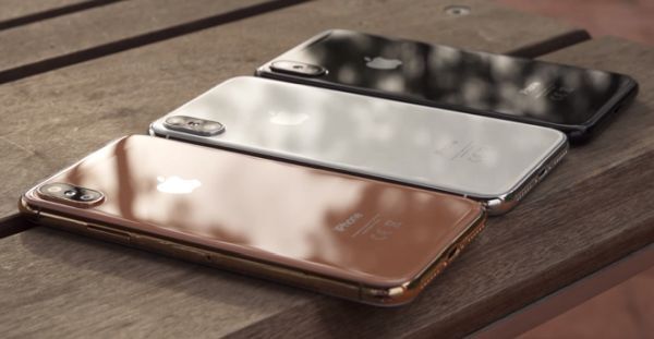 50% người dùng muốn iPhone X có bản màu vàng