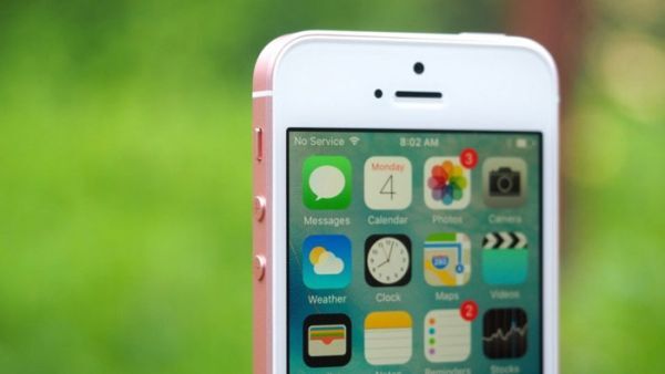 iPhone SE 2 dùng kính ở mặt lưng, hỗ trợ sạc không dây