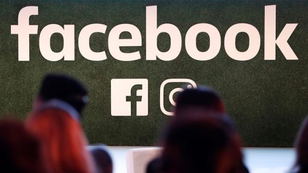 Facebook Groups hỗ trợ 250 người nói chuyện cùng một lúc