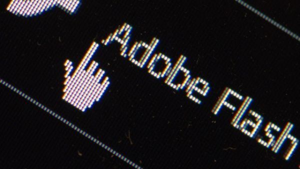 Hacker dùng Apple ID ăn cắp để lấy tiền nạn nhân ở Trung Quốc