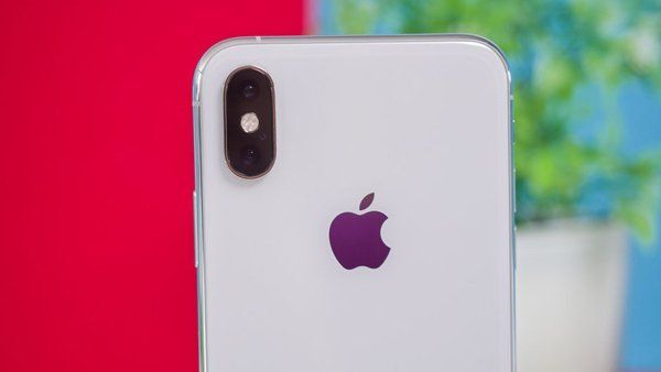 Apple thất thu vì nhu cầu mua smartphone tại Trung Quốc giảm mạnh