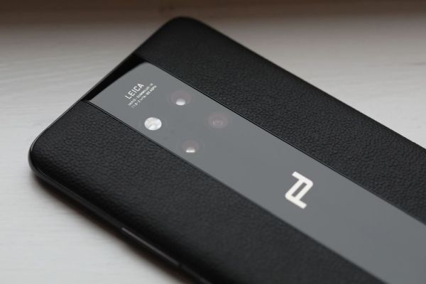 Mate 20 RS Porsche Design