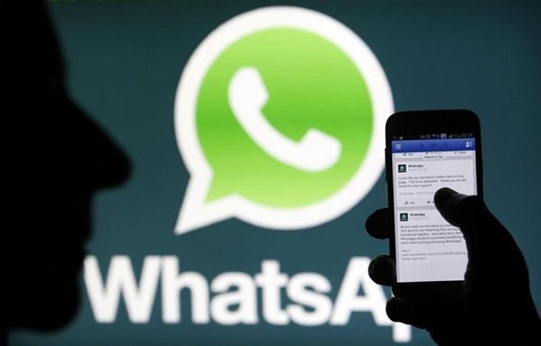 Bầu cử của Brazil: WhatsApp đang tràn ngập tin giả