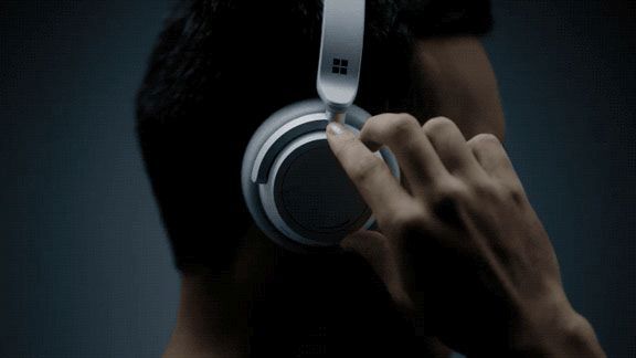 Microsoft ra mắt tai nghe không dây Surface Headphones, giá 8,1 triệu đồng