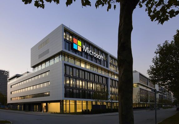 Microsoft sẽ sớm trở thành công ty trị giá 1.000 tỷ USD