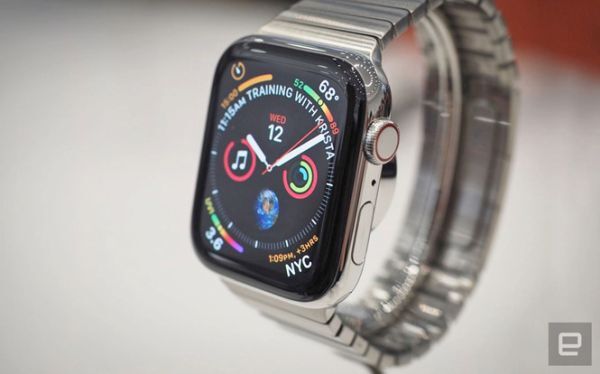 Apple Watch Series 4 dính lỗi khởi động lại không ngừng