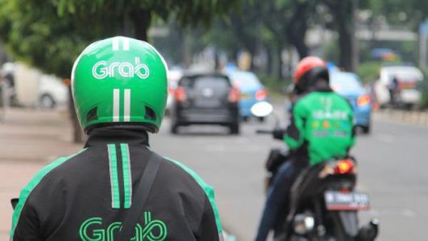 Microsoft sẽ đầu tư vào ứng dụng gọi xe Grab