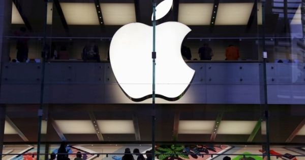 Người dân Trung Quốc chọn mua iPhone cũ trong ngày lễ độc thân