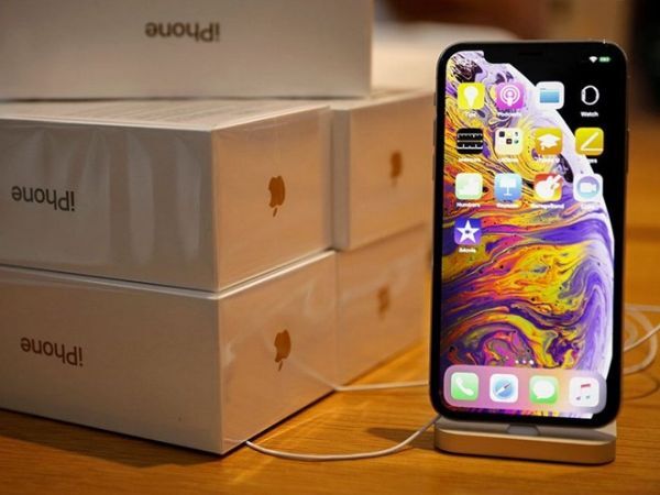 iPhone đang khiến giá cổ phiếu Apple giảm giá mạnh