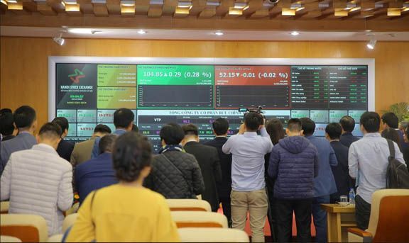 Cổ phiếu Viettel Post đã chính thức có phiên giao dịch đầu tiên trên sàn UPCoM