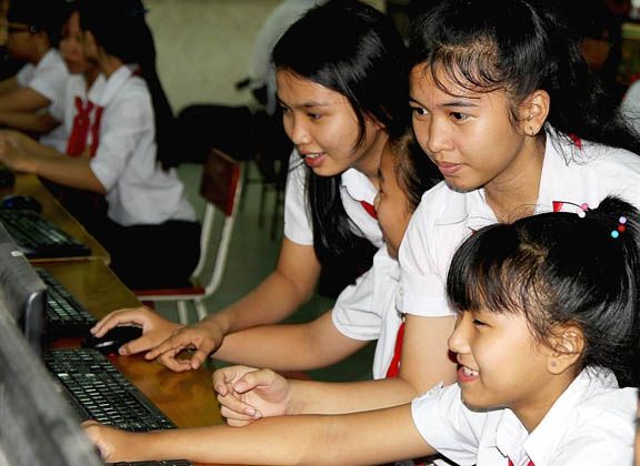 Phát động Giờ Lập trình 2018, thúc đẩy giới trẻ sẵn sàng cho tương lai