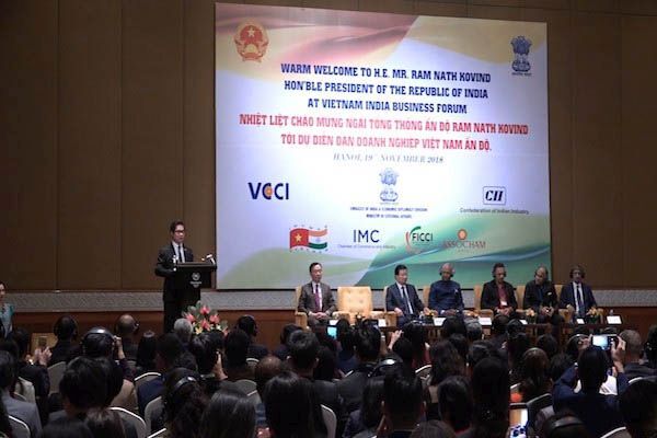 Ấn Độ hỗ trợ Việt Nam phát triển mạnh ngành CNTT