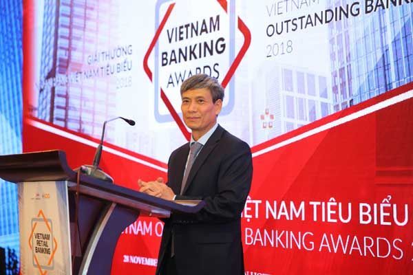 Các ngân hàng đua nhau phát triển mảng bán lẻ và cá biệt hóa sản phẩm