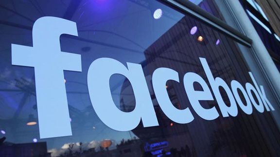 Facebook đang đối mặt với hàng loạt khủng hoảng