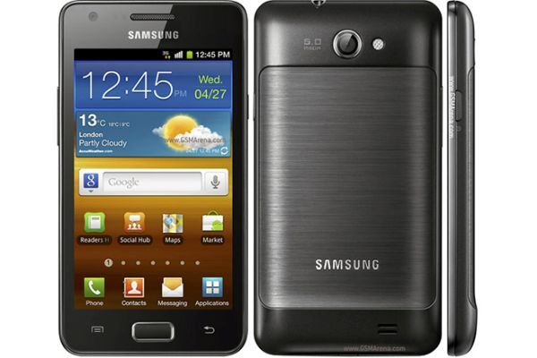 Phiên bản gốc Galaxy R được ra mắt năm 2011