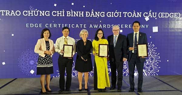 Edge, bình đẳng giới, Maritime Bank, môi trường làm việc, 