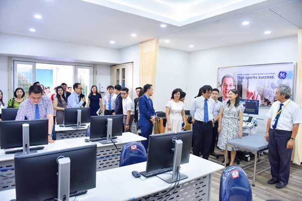  GE, y tế thông minh, GE Healthcare, ứng dụng CNTT vào Y tế, Đại học Y Dược TP. HCM, PACs Education Unit, 