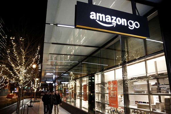 Amazon triển khai cửa hàng tạp hóa không thu ngân