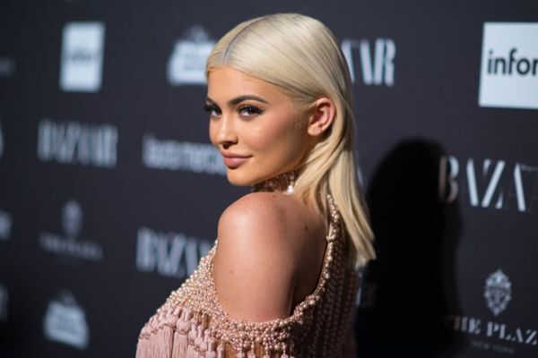 Kylie Jenner làm Snapchat thiệt hại 1,5 tỷ USD