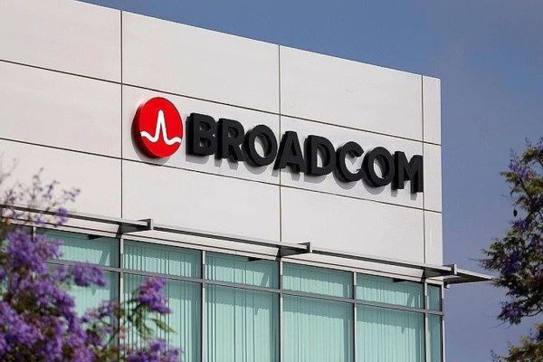 Broadcom nâng giá mua Qualcomm lên 120 tỷ USD