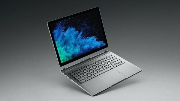 Microsoft ra mắt Surface Book 2 mới với 128GB SSD giá 1.199 USD