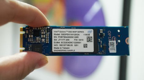 Intel ra mắt Ổ cứng SSD Optane 800P với tốc độ siêu nhanh