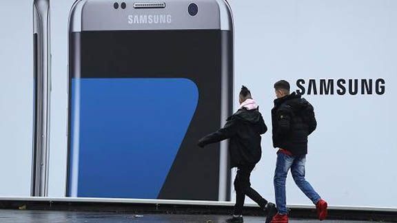 Samsung bị cáo buộc sử dụng bất hợp pháp công nghệ sạc không dây