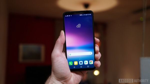 LG G7 sẽ có 2 phiên bản màn hình khác nhau?