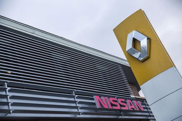 Nissan và Renault có thể sáp nhập thành một?