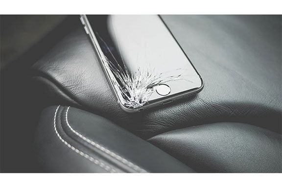 iOS 11.3 vô hiệu hoá cảm ứng trên các màn hình không chính hãng