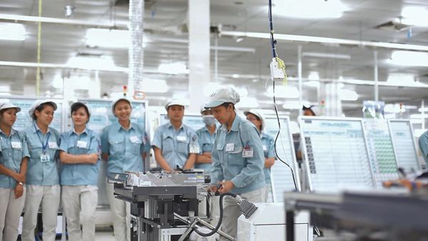  Panasonic, Panasonic Việt Nam, Giải thưởng Rồng Vàng, Matsushita Kazuhiro, 