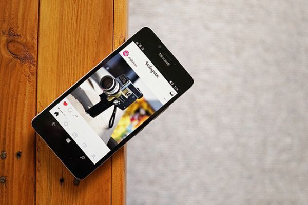 Người dùng không còn có thể cài đặt mới Instagram trên Windows 10 Mobile
