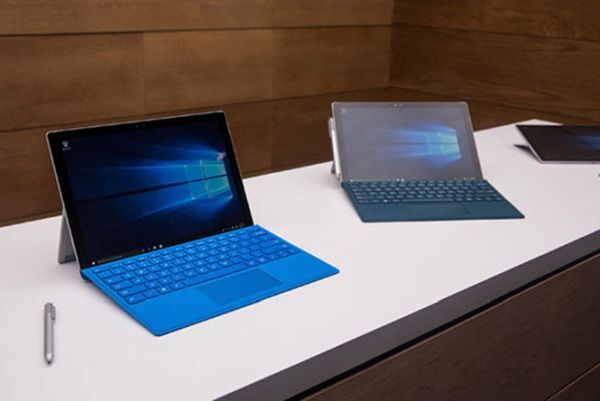 Microsoft sẽ thay thế Surface Pro 4 nếu màn hình lỗi nhấp nháy