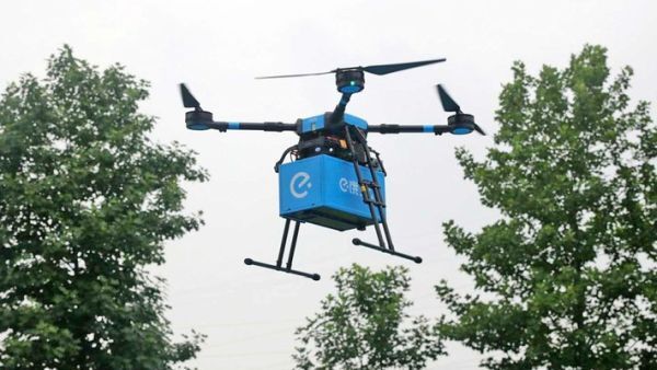 Startup Trung Quốc triển khai giao đồ ăn bằng máy bay không người lái