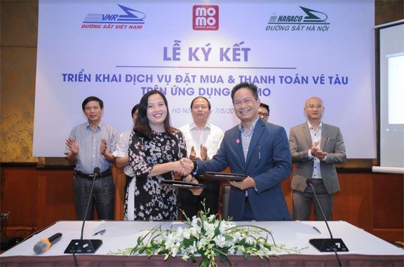 Triển khai dịch vụ đặt mua và thanh toán vé tàu trên ứng dụng MoMo