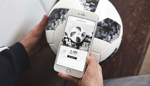 Quả bóng chính thức của World Cup 2018 được tích hợp chip NFC