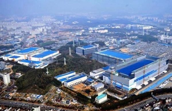 Samsung khánh thành nhà máy sản xuất điện thoại lớn nhất thế giới ở Ấn Độ