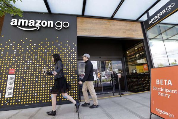 Amazon thêm cửa hàng 