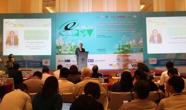 Việc cung cấp dịch vụ công ở các Bộ, cơ quan ngang Bộ chỉ ở mức trung bình