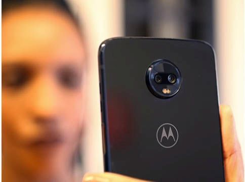Ứng dụng mở khóa bằng khuôn mặt của Motorola đã có sẵn trong Google Play