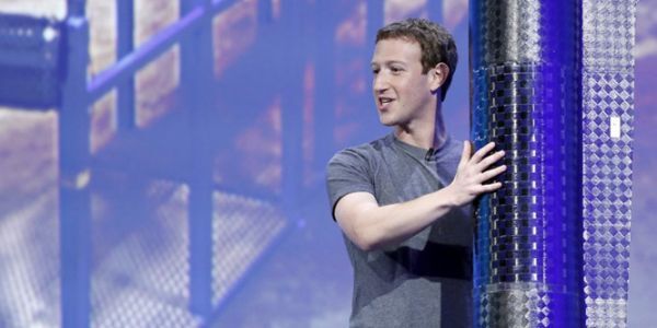 Facebook nỗ lực kết nối hàng tỉ người dùng mới với internet