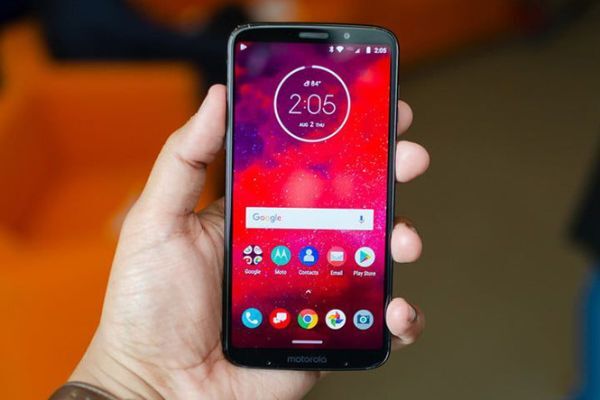 Moto Z3 chỉ hỗ trợ mạng 5G khi có phụ kiện Moto Mod 5G
