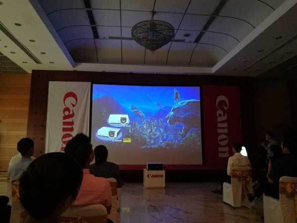 Canon, triển lãm hình ảnh, giải pháp hình ảnh, máy chiếu Canon,