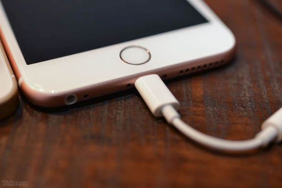 Apple sắp bị châu Âu trừng phạt vì cổng sạc Lightning